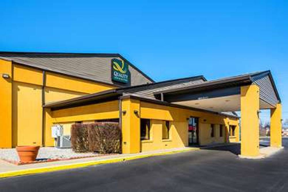 Quality Inn And Suites Greensburg 2