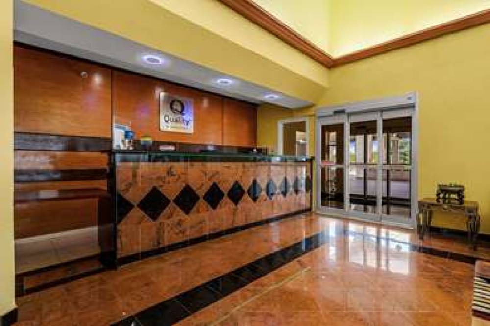 QUALITY INN AND SUITES HOUSTON 7