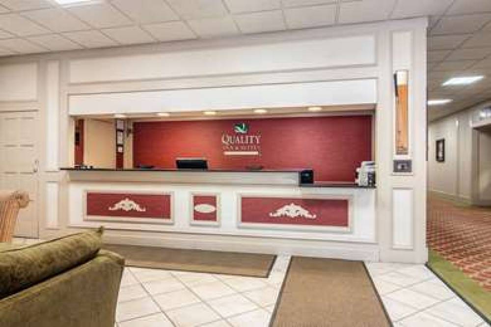 Quality Inn And Suites Indiana 4