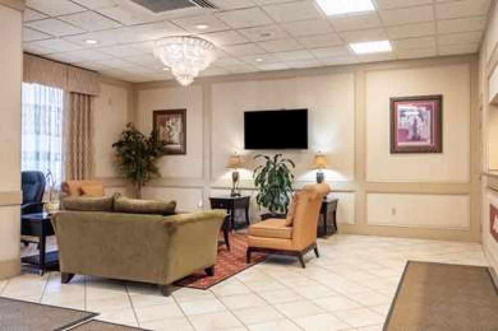 Quality Inn And Suites Indiana 6