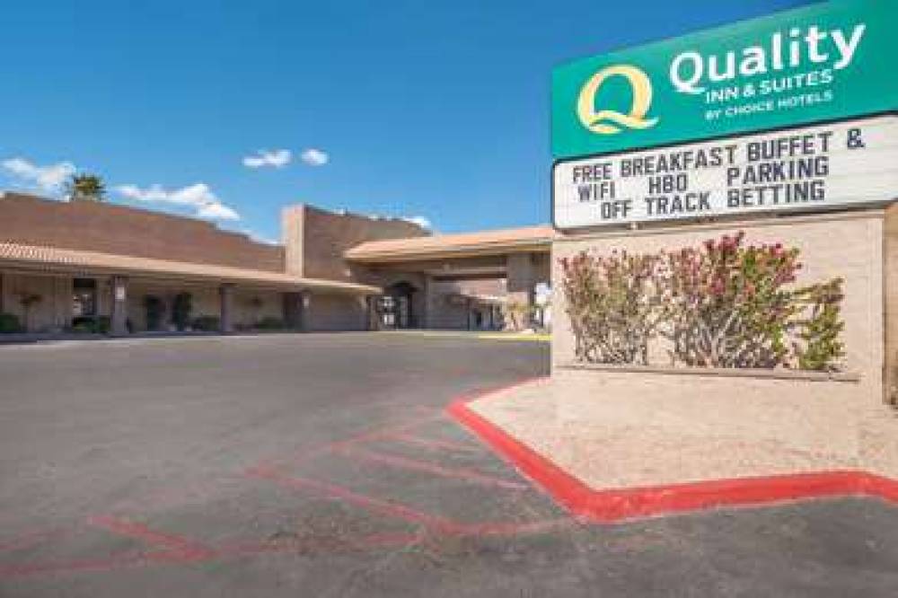 Quality Inn And Suites Lake Havasu City 2