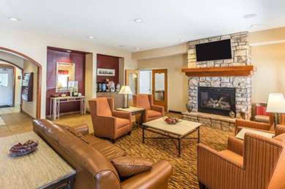 QUALITY INN AND SUITES LOVELAND 2