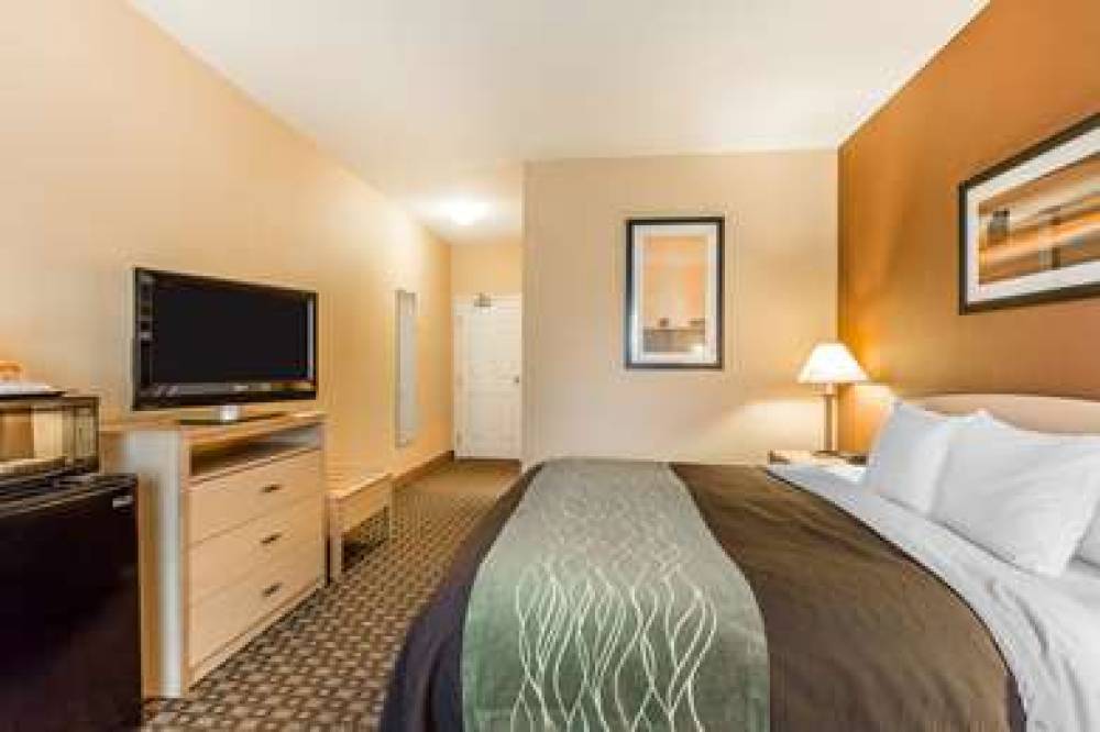 QUALITY INN AND SUITES LOVELAND 8