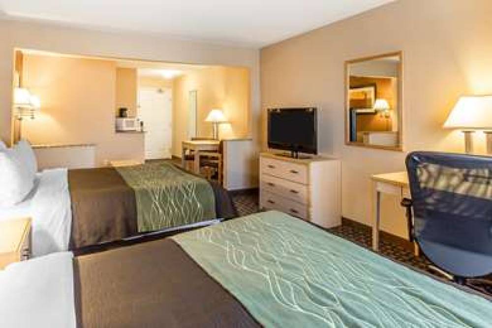 QUALITY INN AND SUITES LOVELAND 6