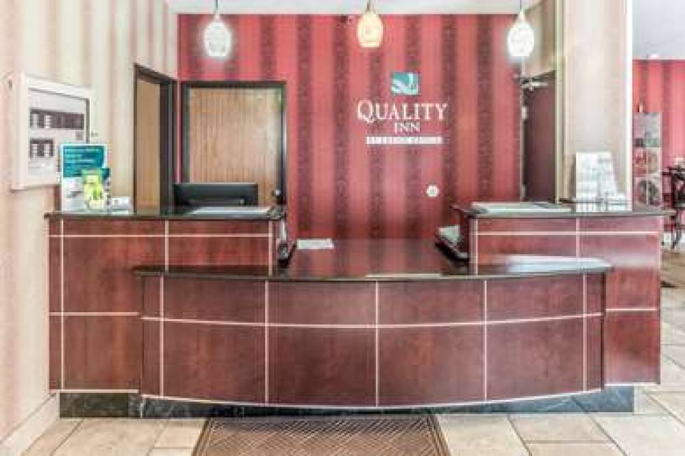 QUALITY INN AND SUITES MANKATO 5