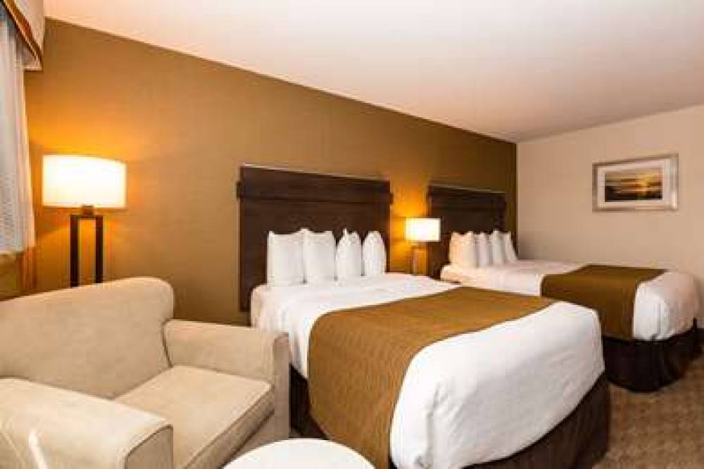 Quality Inn And Suites Matane 9