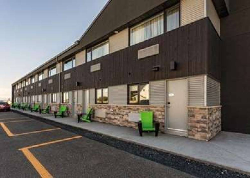 Quality Inn And Suites Matane 2