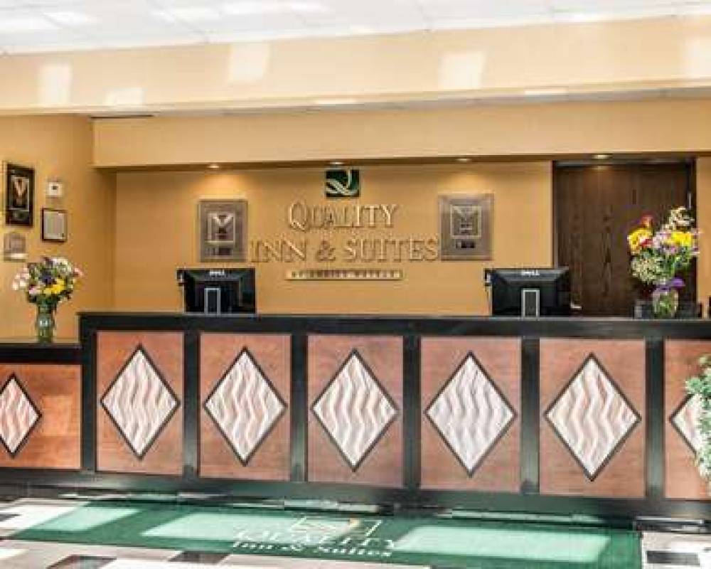 Quality Inn And Suites Mattoon 4