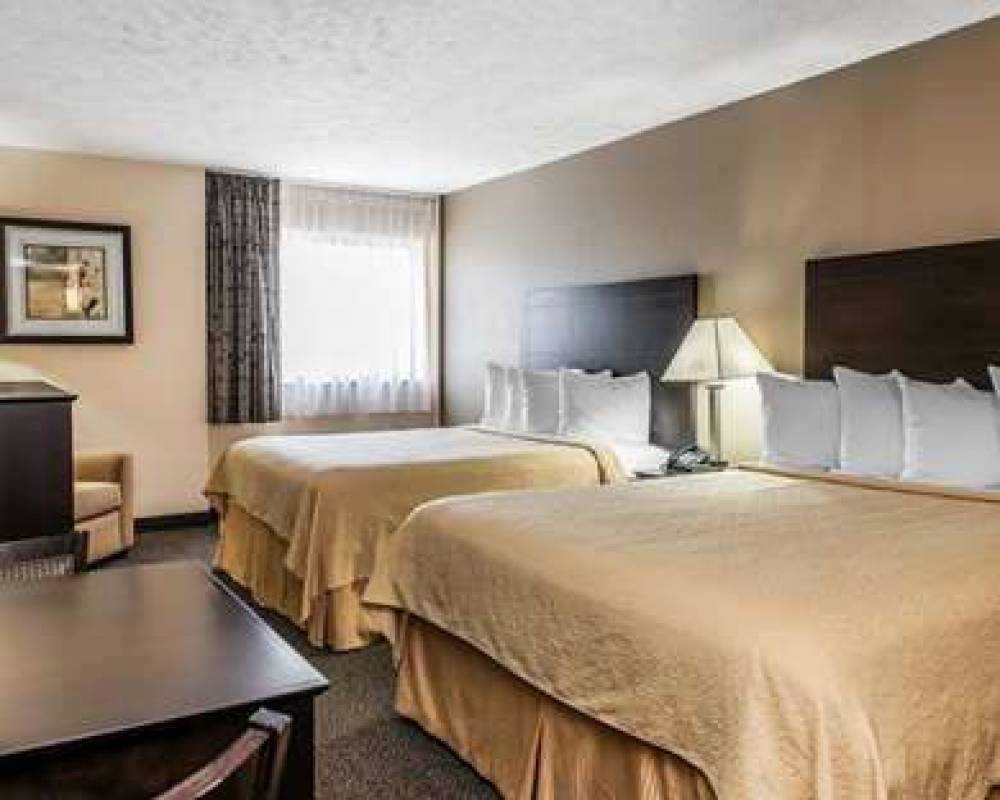 Quality Inn And Suites Mattoon 9