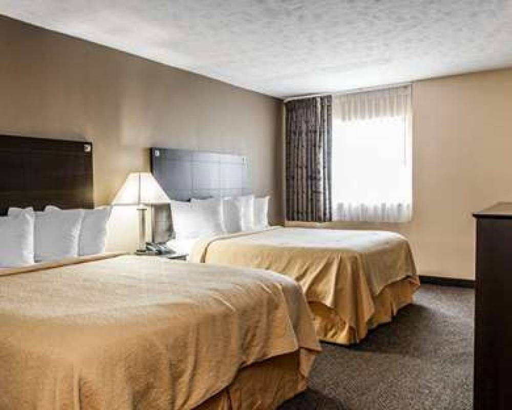 Quality Inn And Suites Mattoon 10