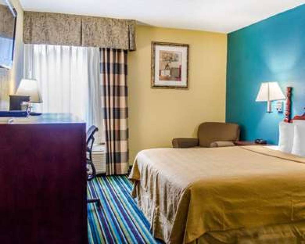 Quality Inn And Suites Medina- Akron West 8