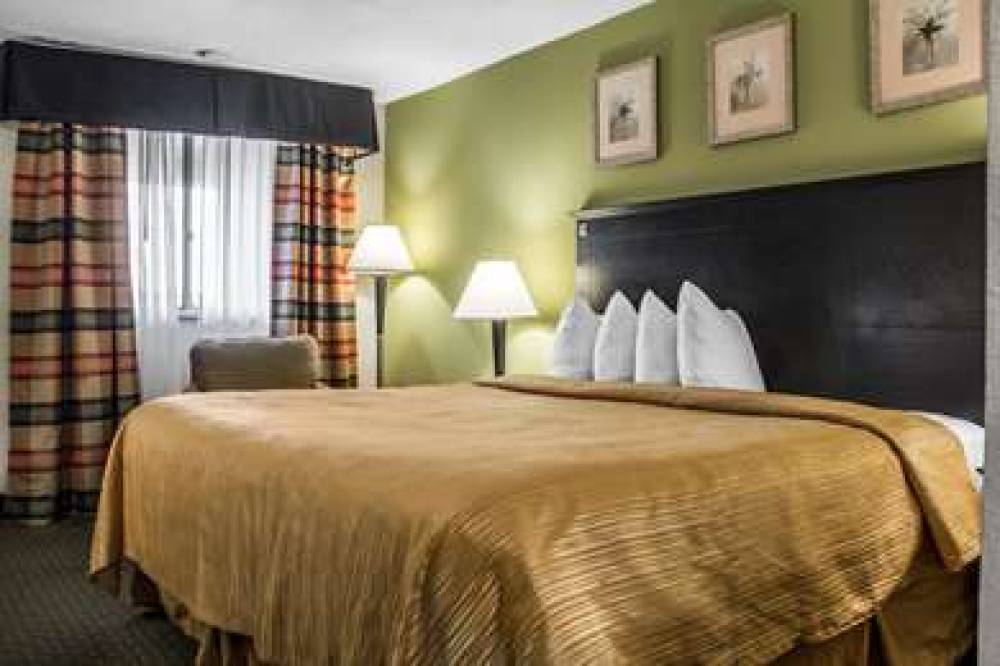 QUALITY INN AND SUITES MOLINE - QUA 4