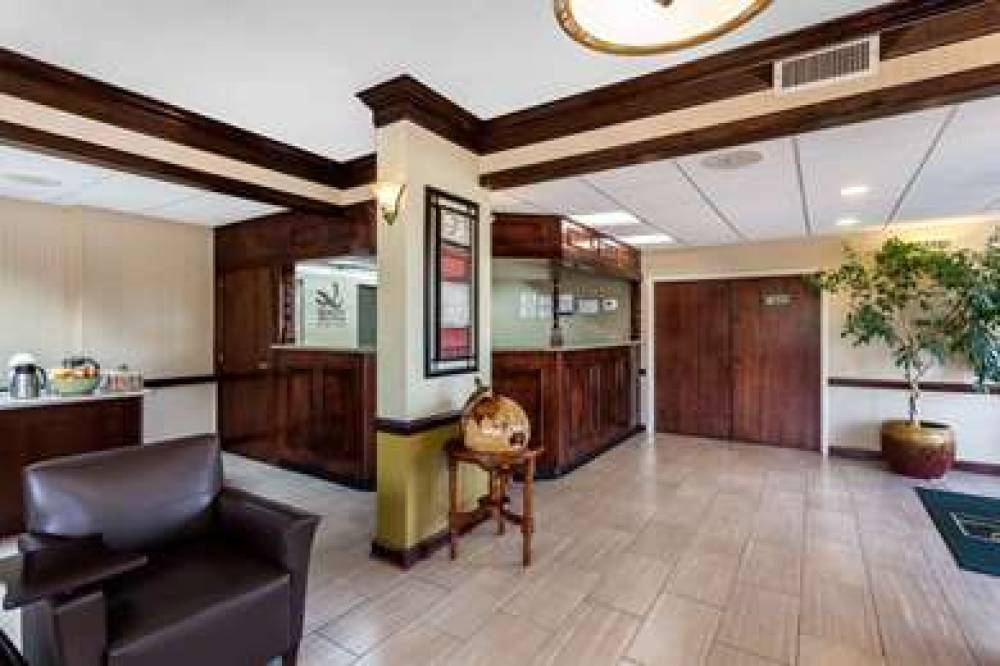 Quality Inn And Suites Mooresville 6