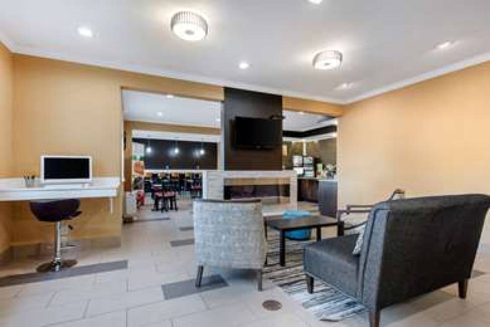 QUALITY INN AND SUITES NEAR US-31 5