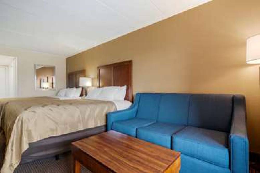 QUALITY INN AND SUITES OCEANBLOCK 4