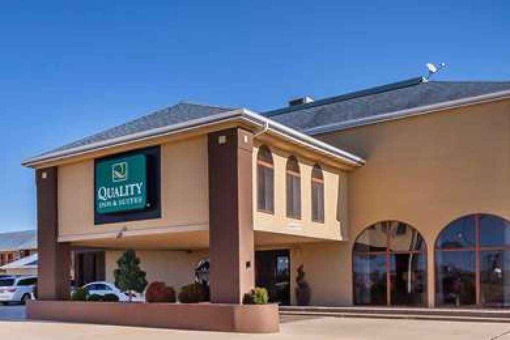 Quality Inn And Suites Owasso Us 16