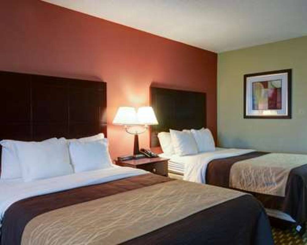 QUALITY INN AND SUITES PINE BLUFF 6