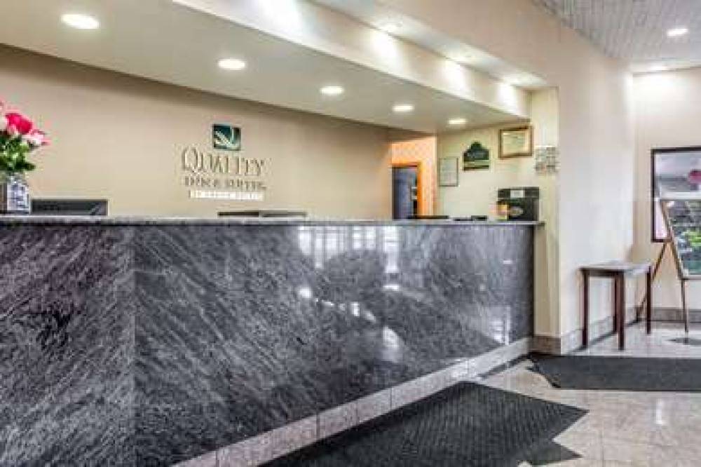 Quality Inn And Suites 4