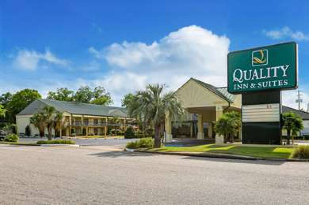 Quality Inn And Suites 1