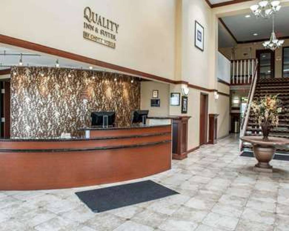 Quality Inn And Suites 3