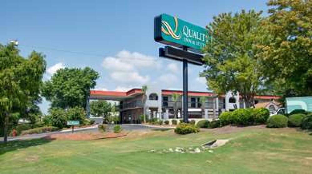 Quality Inn And Suites 1