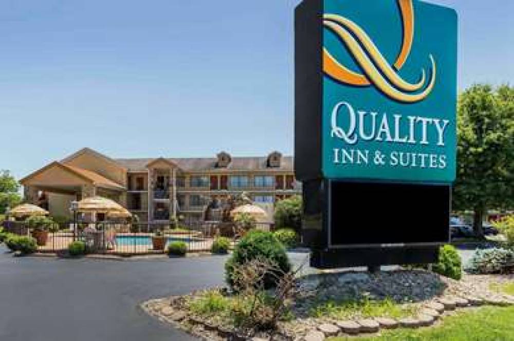 Quality Inn And Suites River Suites 1