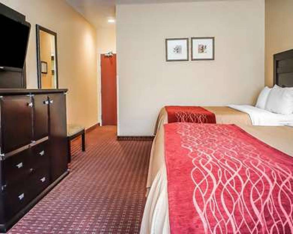 QUALITY INN AND SUITES ROSWELL 8