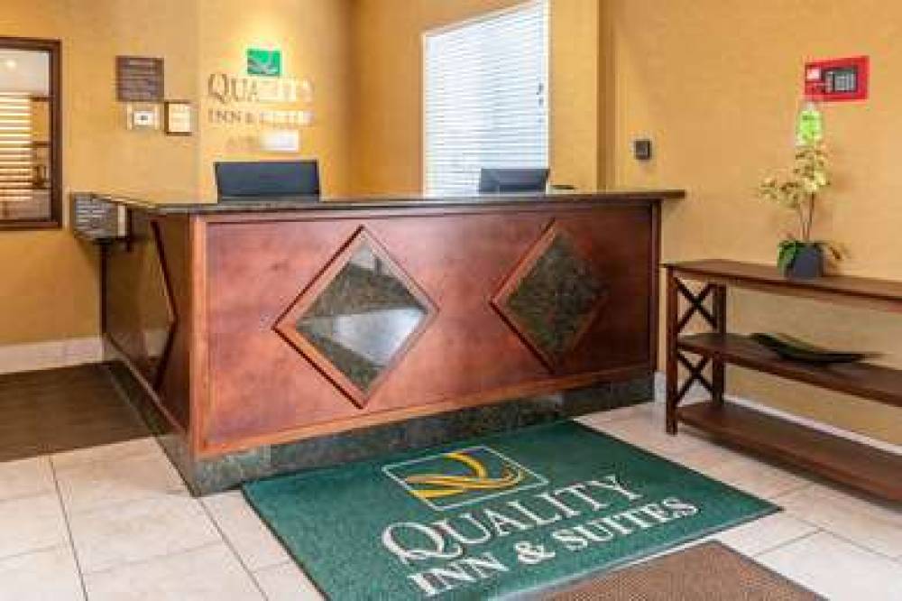 QUALITY INN AND SUITES SEVILLE 5