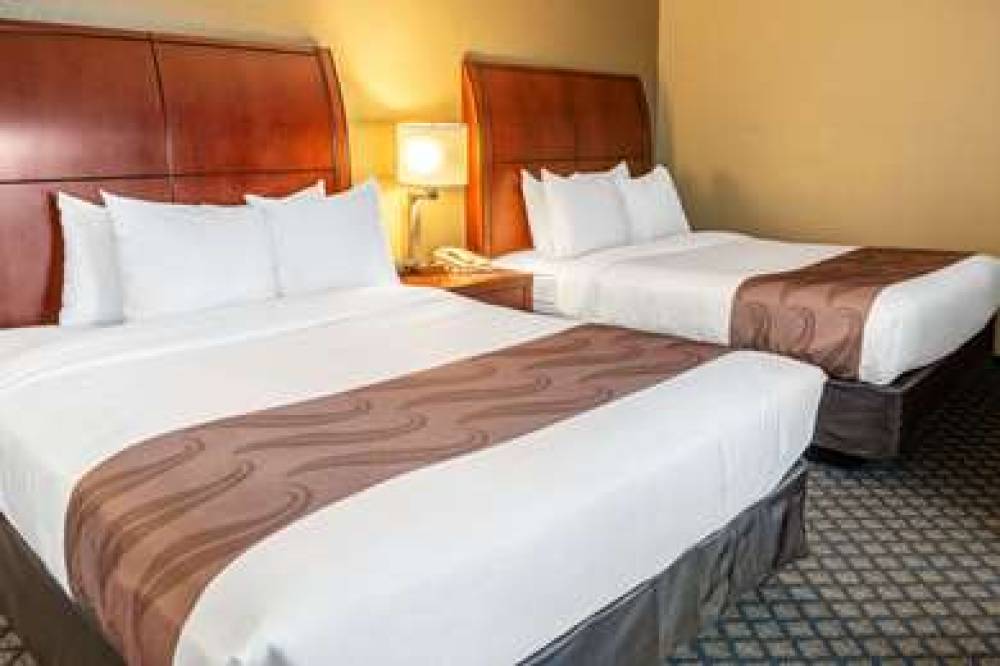 QUALITY INN AND SUITES SEVILLE 10