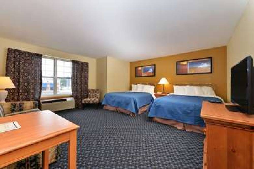 QUALITY INN AND SUITES SHAWANO 7