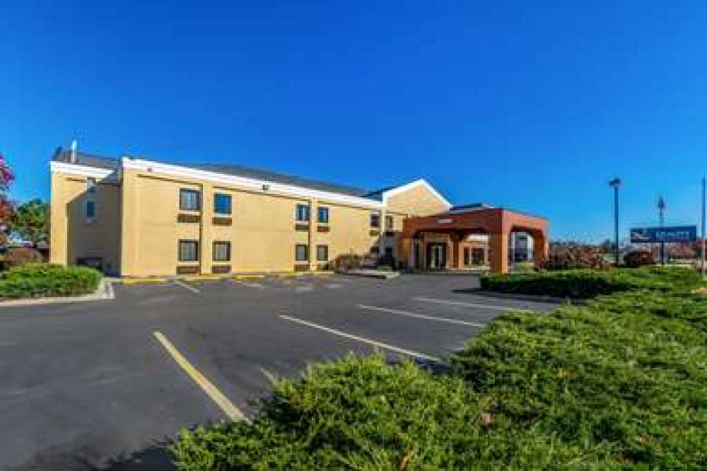 QUALITY INN AND SUITES SOUTHPORT 2