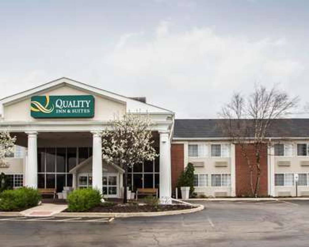 QUALITY INN AND SUITES ST CHARLES - 2