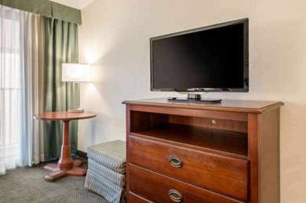 Quality Inn And Suites Tarpon Springs 8