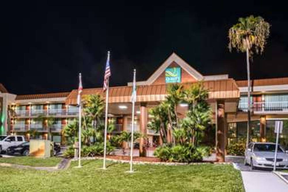 Quality Inn And Suites Tarpon Springs