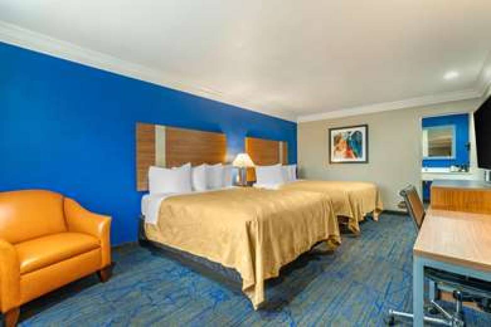 Quality Inn And Suites Vacaville 10