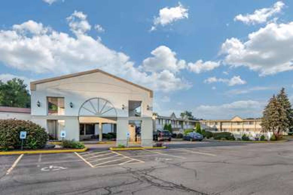 Quality Inn And Suites Vestal Binghamton 1