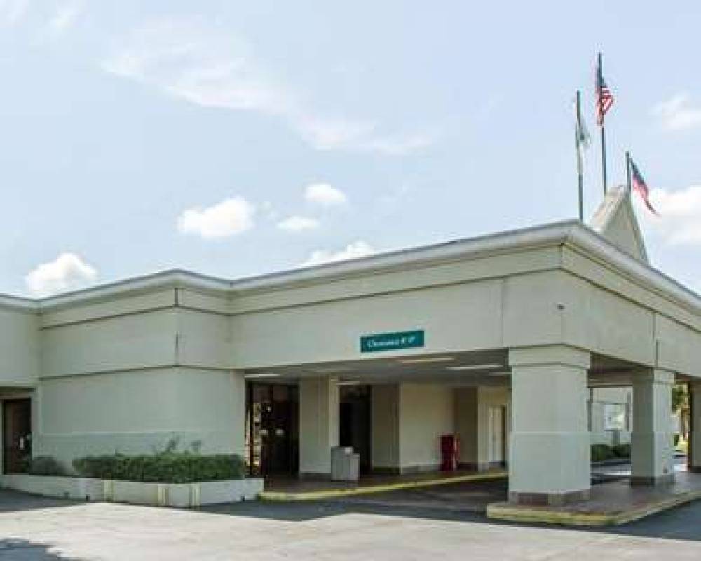 Quality Inn And Suites Waycross 3