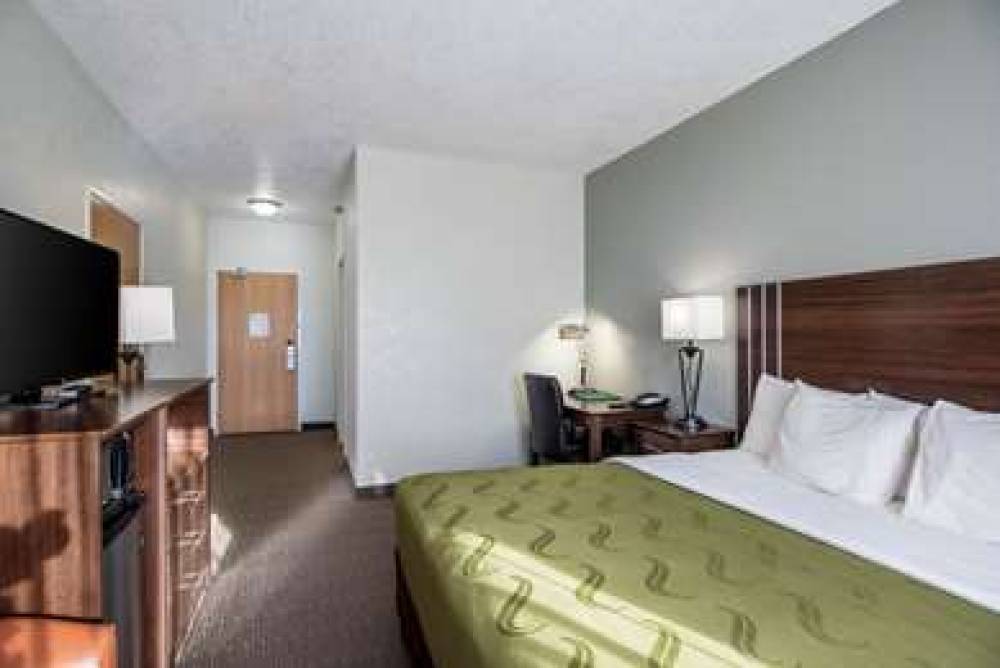 QUALITY INN AND SUITES WEST 6