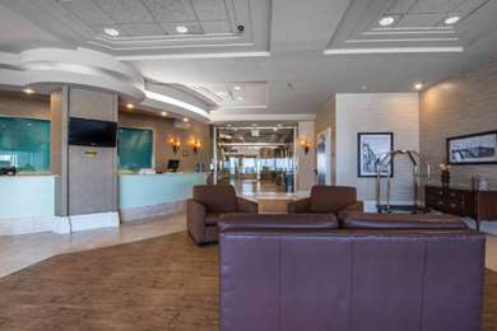 QUALITY INN AND SUITES YELLOWKNIFE 3