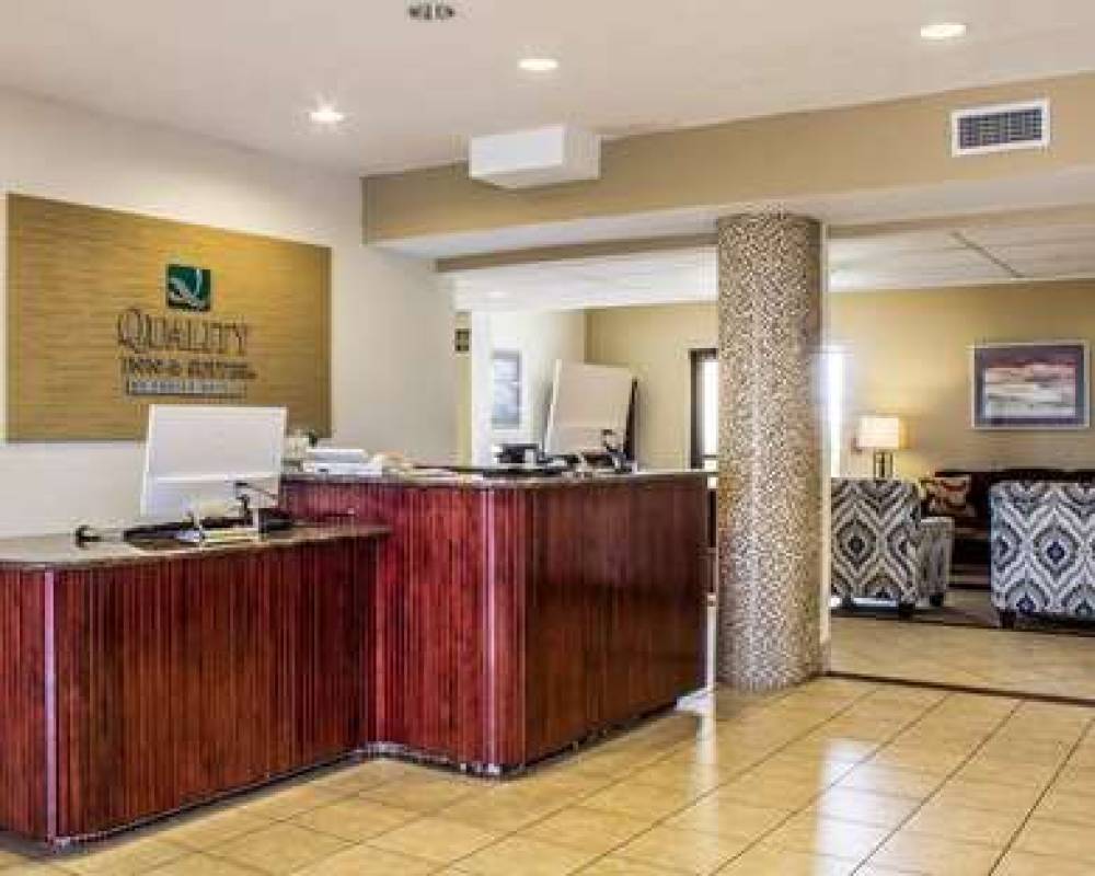 QUALITY INN AND SUITES YUMA 3