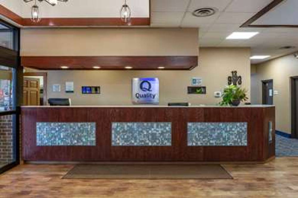 QUALITY INN AND SUITES ZANESVILLE 2