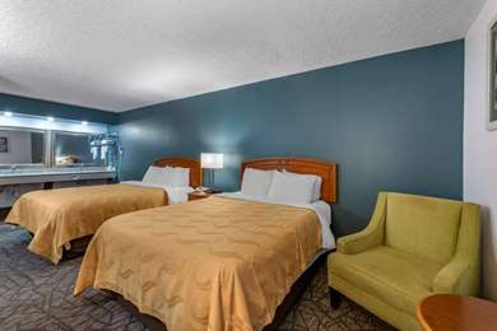 QUALITY INN AUSTINTOWN-YOUNGSTOWN W 9