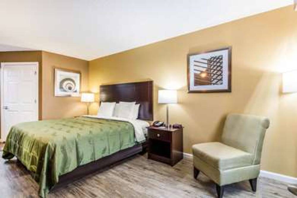 Quality Inn Bessemer I-20 Exit 108 1