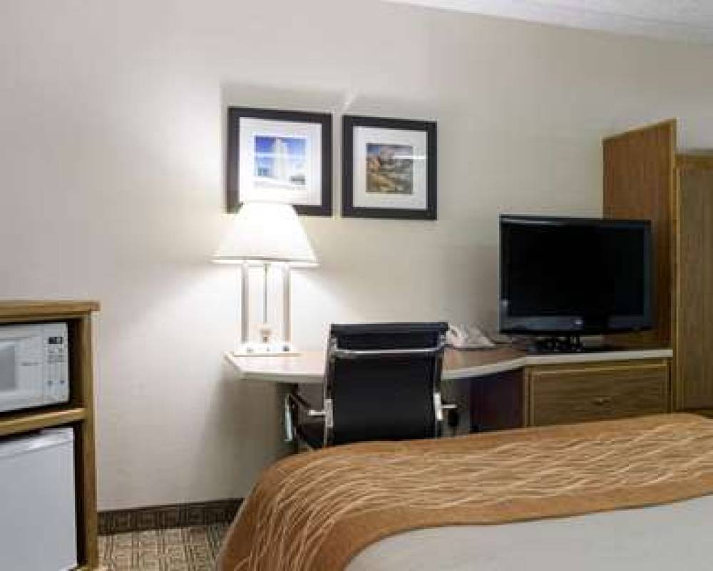 QUALITY INN BISMARCK 10