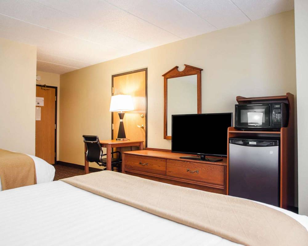 Quality Inn Bolingbrook I-55 5