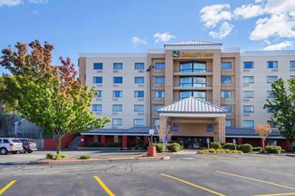 QUALITY INN BOSTON-REVERE 1