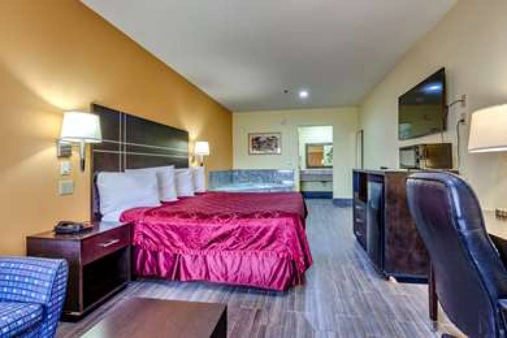 QUALITY INN BROWNSVILLE 7