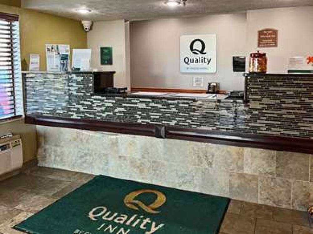 Quality Inn By The Bay 6