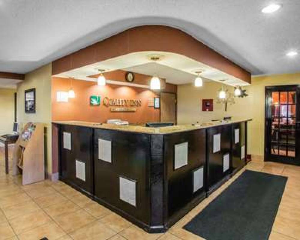 Quality Inn Central Wisconsin Airport 4