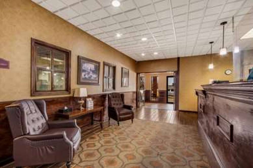 QUALITY INN CHICKASHA NEAR UNIVERSI 6